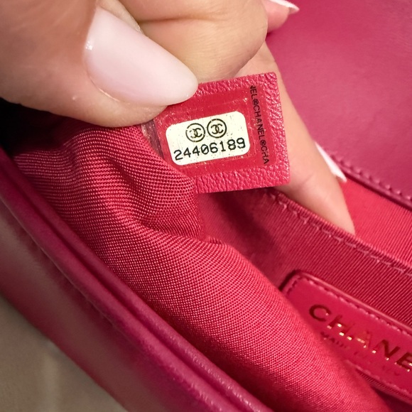 Rare Find Chanel Pink Boy Quilted Bag - Picture 7 of 9